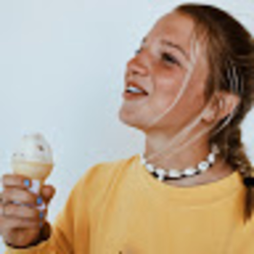 Meet your Posher, Lizzy